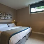 Feelfree Basoa Aparthotel 4*