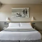 Feelfree Basoa سان سيباستيان