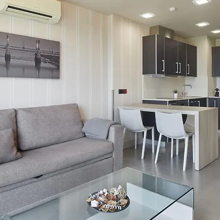 Irenaz Aparthotel San Sebastian