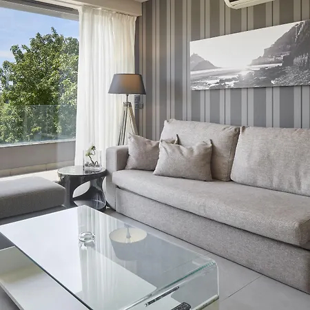 Apartahotel Feelfree Basoa 4*