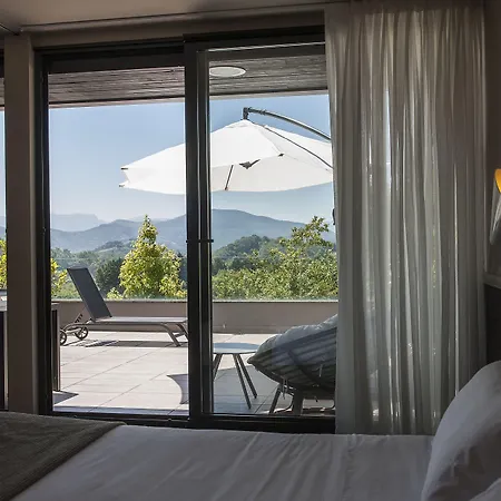 Feelfree Basoa Aparthotel