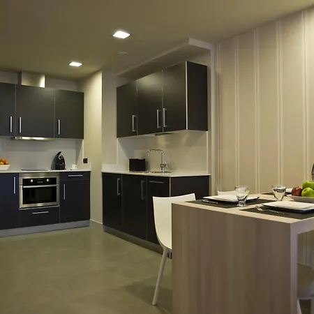 Feelfree Basoa 4* サン・セバスティアン