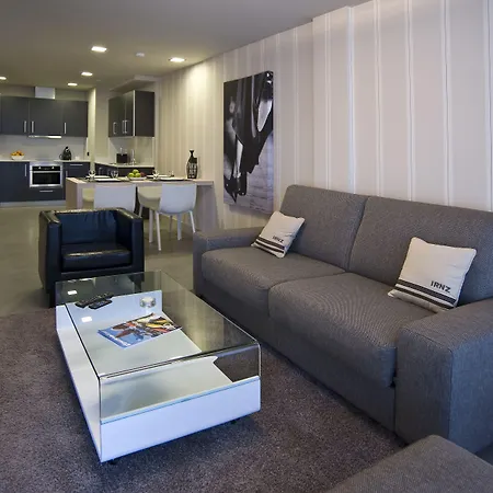 アパートホテル Feelfree Basoa 4*