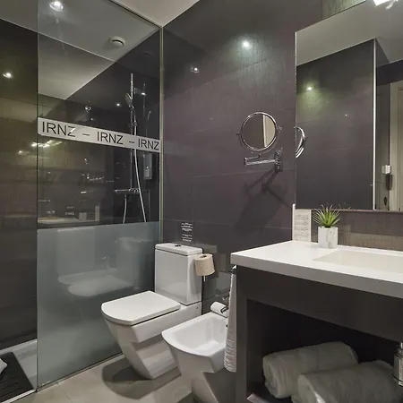 Feelfree Basoa 4* サン・セバスティアン